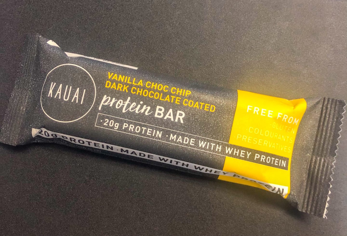Kauai vanilla choc chip dark chocolate coated protein bar